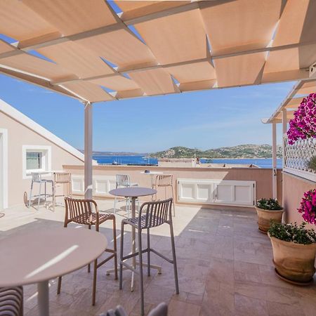 Controvento Bed and Breakfast La Maddalena  Exteriör bild